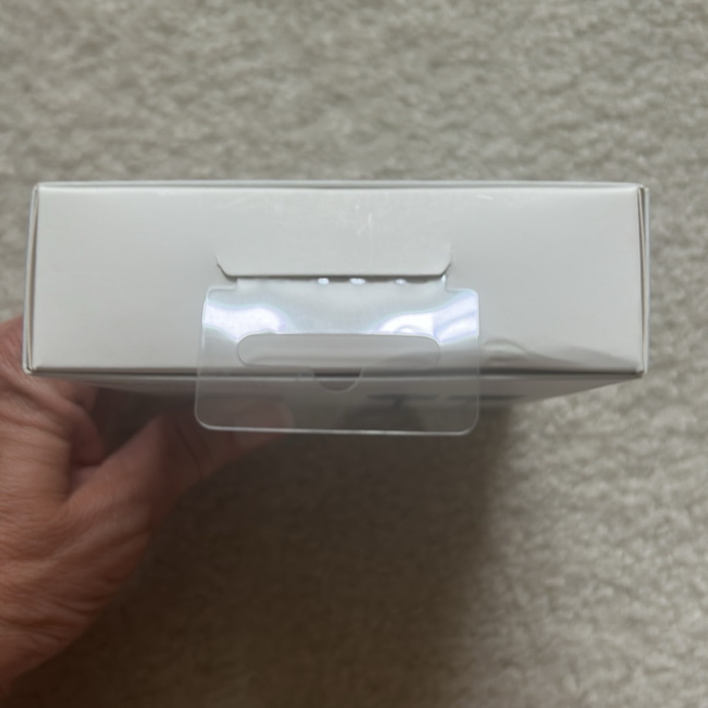 Microsoft Wireless Display Adapter - Picture 11 of 12